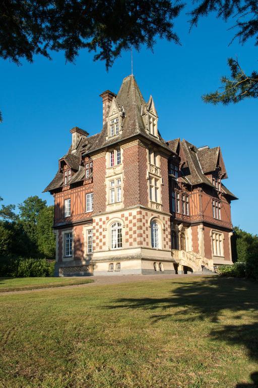Le Manoir De Benedicte Frühstückspension Cahan
